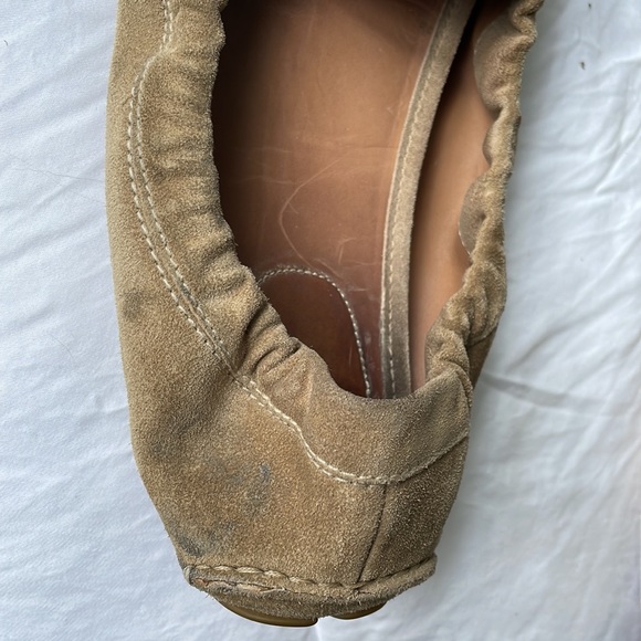 Prada suede moccasins - beige, gold accent. IT40 - Picture 8 of 9